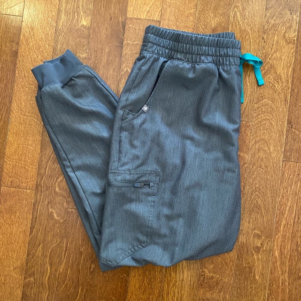 FIGS Zamora high waisted jogger
